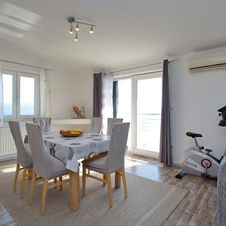 Apartment Lelas Omiš Buitenkant foto