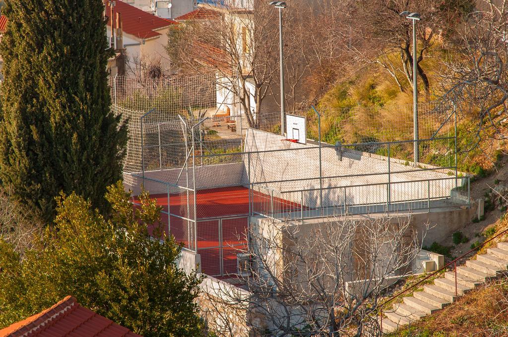 Apartment Lelas Omiš Buitenkant foto